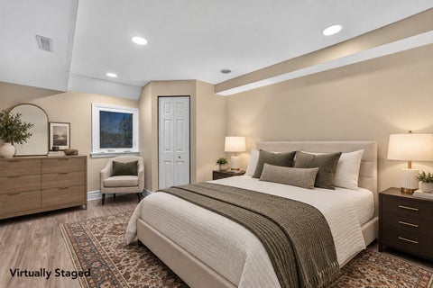 Tiny photo for 87 Whittington Course, St. Charles, IL 60174 (MLS # 12696105)