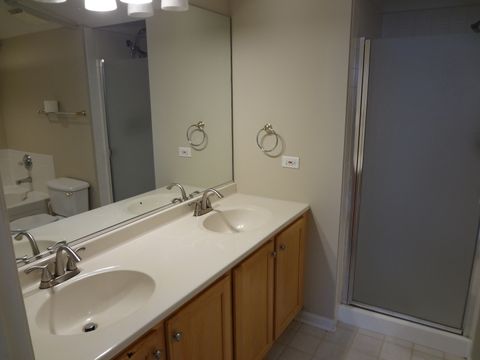 Tiny photo for 1834 Ridge Avenue #137, Evanston, IL 60201 (MLS # 12685018)