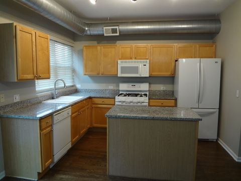 Tiny photo for 1834 Ridge Avenue #137, Evanston, IL 60201 (MLS # 12685018)