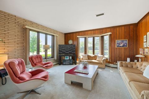 Tiny photo for 2 Hamilton Lane, Oak Brook, IL 60523 (MLS # 12375445)