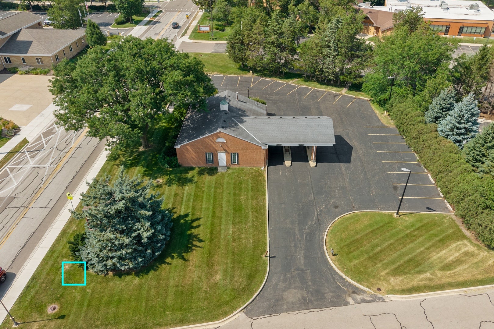 111 East Side Drive
