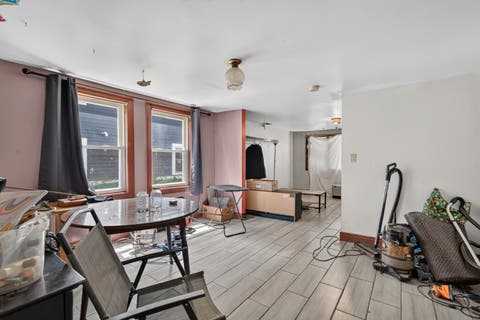 Tiny photo for 1335 Kenilworth Avenue, Berwyn, IL 60402 (MLS # 12720872)