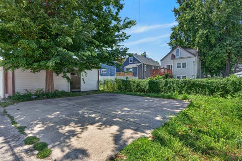 Tiny photo for 1335 Kenilworth Avenue, Berwyn, IL 60402 (MLS # 12720872)