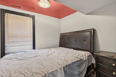 Tiny photo for 1335 Kenilworth Avenue, Berwyn, IL 60402 (MLS # 12720872)