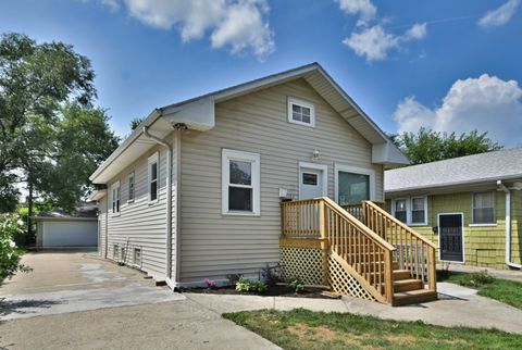 Tiny photo for 2122 S 2nd Avenue, Maywood, IL 60153 (MLS # 12487840)