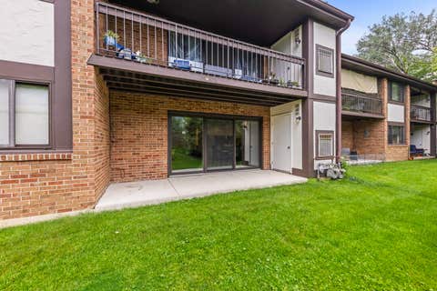 Tiny photo for 5824 Doe Circle #5824, Westmont, IL 60559 (MLS # 12689178)