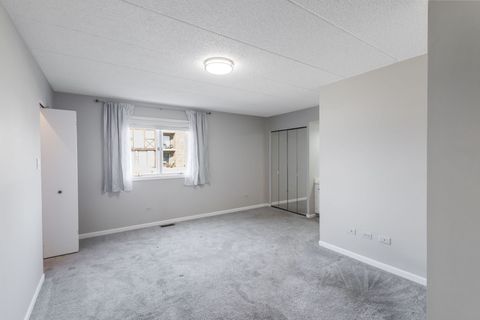 Tiny photo for 10531 S Roberts Road #1-A, Palos Hills, IL 60465 (MLS # 12569665)