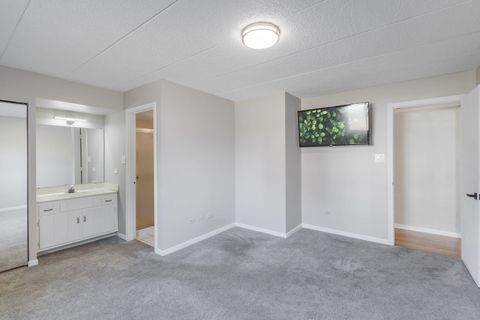 Tiny photo for 10531 S Roberts Road #1-A, Palos Hills, IL 60465 (MLS # 12569665)