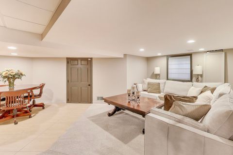 Tiny photo for 829 Heatherstone Drive, Schaumburg, IL 60173 (MLS # 12581642)