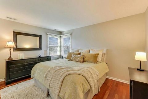 Tiny photo for 829 Heatherstone Drive, Schaumburg, IL 60173 (MLS # 12581642)