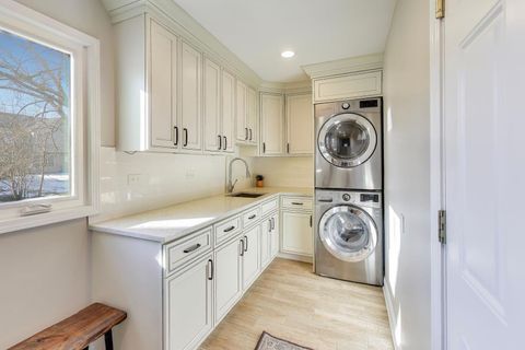 Tiny photo for 829 Heatherstone Drive, Schaumburg, IL 60173 (MLS # 12581642)