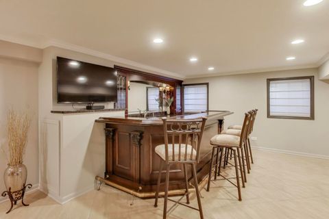 Tiny photo for 829 Heatherstone Drive, Schaumburg, IL 60173 (MLS # 12581642)