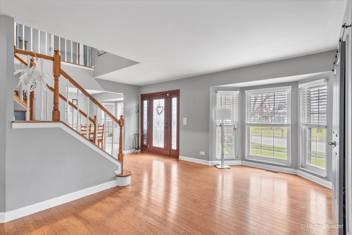 515 SURREY RIDGE Drive