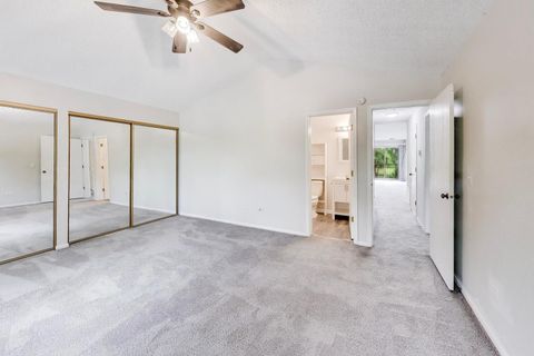Tiny photo for 426 Elizabeth Drive #C, Wood Dale, IL 60191 (MLS # 12661888)