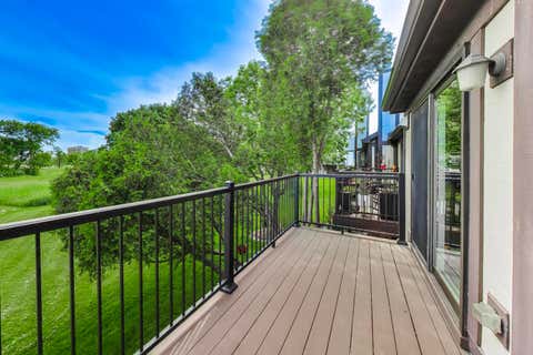 Tiny photo for 426 Elizabeth Drive #C, Wood Dale, IL 60191 (MLS # 12661888)