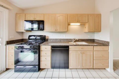Tiny photo for 426 Elizabeth Drive #C, Wood Dale, IL 60191 (MLS # 12661888)