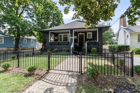 Tiny photo for 329 W Main Street, Barrington, IL 60010 (MLS # 12752777)