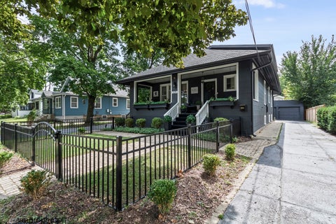 Tiny photo for 329 W Main Street, Barrington, IL 60010 (MLS # 12752777)
