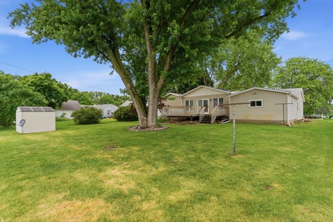 Tiny photo for 4620 50th Avenue, Moline, IL 61265 (MLS # 12669866)