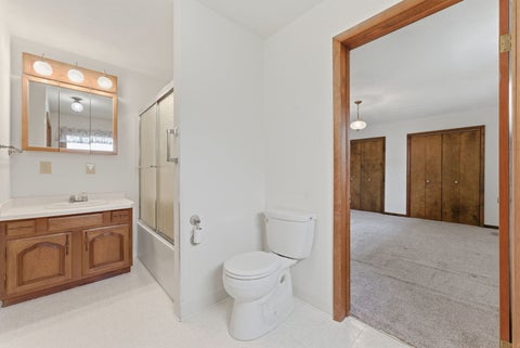 Tiny photo for 4620 50th Avenue, Moline, IL 61265 (MLS # 12669866)