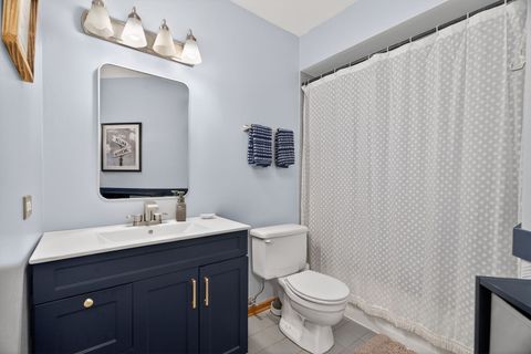 Tiny photo for 6443 Oak Forest Avenue #3E, Tinley Park, IL 60477 (MLS # 12557706)