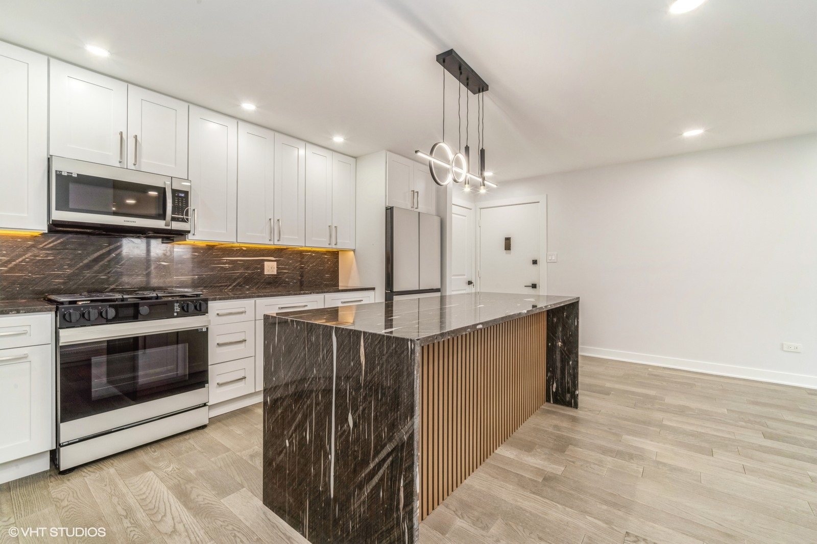 860 Winesap Court 308
