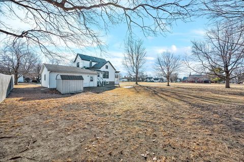 Tiny photo for 11 E 3rd Street, El Paso, IL 61738 (MLS # 12561080)
