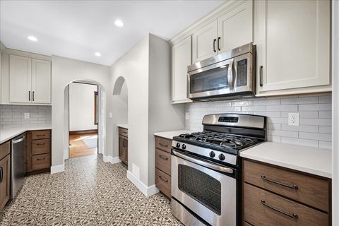 Tiny photo for 11 E 3rd Street, El Paso, IL 61738 (MLS # 12561080)