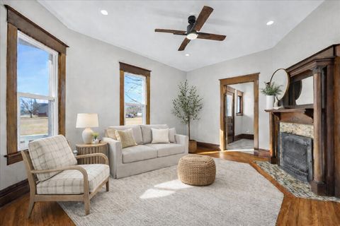 Tiny photo for 11 E 3rd Street, El Paso, IL 61738 (MLS # 12561080)