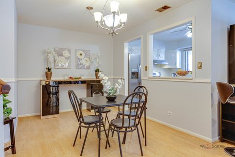 Tiny photo for 1025 Cottonwood Court #1B, Wheeling, IL 60090 (MLS # 12552234)