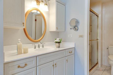 Tiny photo for 1025 Cottonwood Court #1B, Wheeling, IL 60090 (MLS # 12552234)