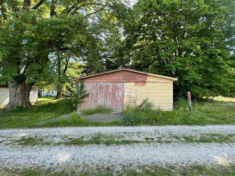 Tiny photo for 608 S Elm Street, Villa Grove, IL 61956 (MLS # 12336108)