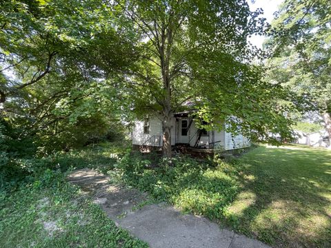 Tiny photo for 608 S Elm Street, Villa Grove, IL 61956 (MLS # 12336108)