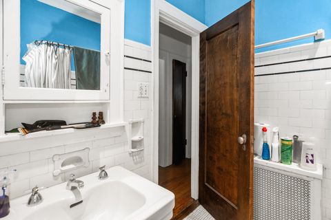 Tiny photo for 439 Ridge Avenue #2, Evanston, IL 60202 (MLS # 12486484)