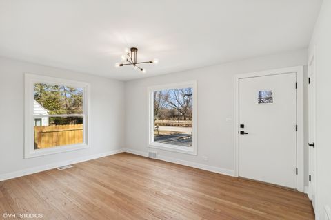 Tiny photo for 1552 McCraren Road, Highland Park, IL 60035 (MLS # 12495698)