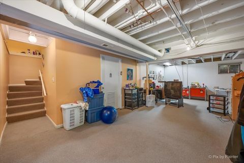 Tiny photo for 16820 W Serranda Drive, Libertyville, IL 60048 (MLS # 12673976)