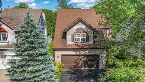 Tiny photo for 16820 W Serranda Drive, Libertyville, IL 60048 (MLS # 12673976)