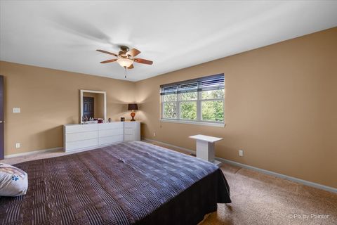 Tiny photo for 16820 W Serranda Drive, Libertyville, IL 60048 (MLS # 12673976)