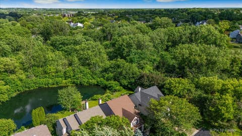 Tiny photo for 16820 W Serranda Drive, Libertyville, IL 60048 (MLS # 12673976)