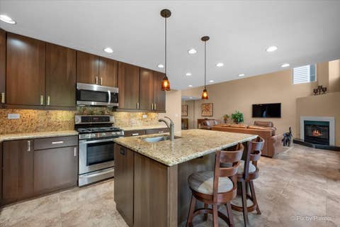 Tiny photo for 16820 W Serranda Drive, Libertyville, IL 60048 (MLS # 12673976)