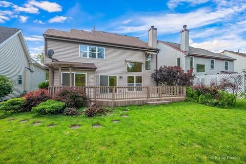 Tiny photo for 16820 W Serranda Drive, Libertyville, IL 60048 (MLS # 12673976)