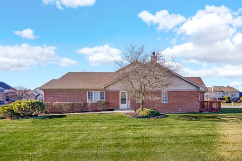 Tiny photo for 12 Iliad Drive, Tinley Park, IL 60477 (MLS # 12530908)