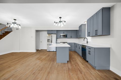 Tiny photo for 1950 Monroe Avenue, Glenview, IL 60025 (MLS # 12616340)