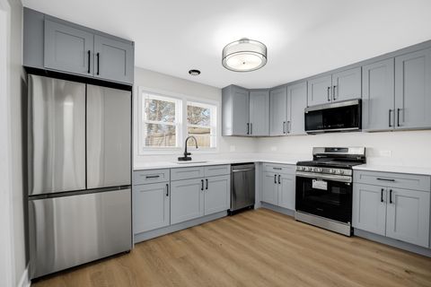 Tiny photo for 1950 Monroe Avenue, Glenview, IL 60025 (MLS # 12616340)