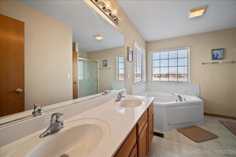 Tiny photo for 1910 Crestview Drive, Plainfield, IL 60586 (MLS # 12558099)