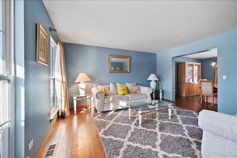 Tiny photo for 1910 Crestview Drive, Plainfield, IL 60586 (MLS # 12558099)