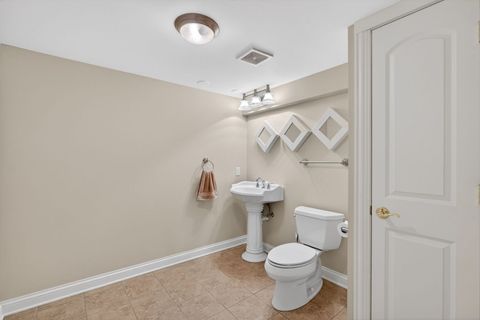 Tiny photo for 43W239 Hazelwood Trail, St. Charles, IL 60175 (MLS # 12643596)