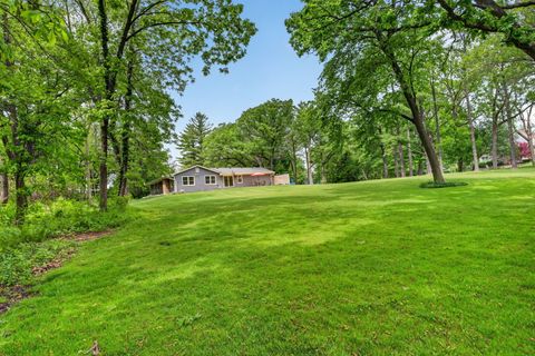 Tiny photo for 43W239 Hazelwood Trail, St. Charles, IL 60175 (MLS # 12643596)