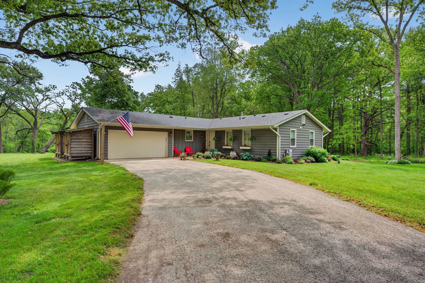 43W239 Hazelwood Trail
