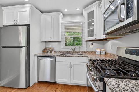 Tiny photo for 43W239 Hazelwood Trail, St. Charles, IL 60175 (MLS # 12643596)